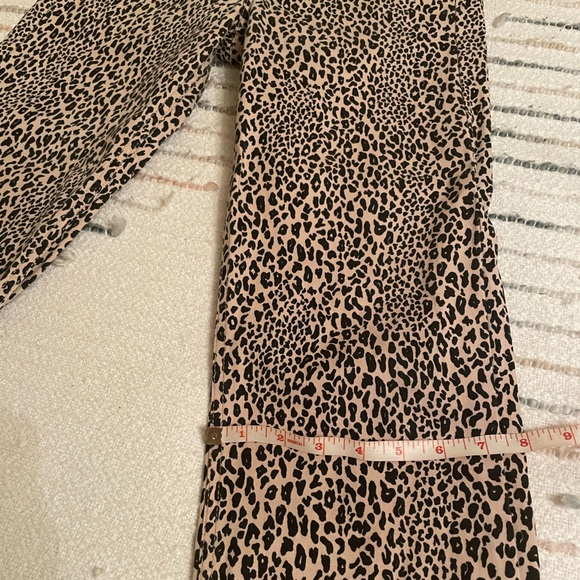 High waisted animal print pant - Picture 3 of 9